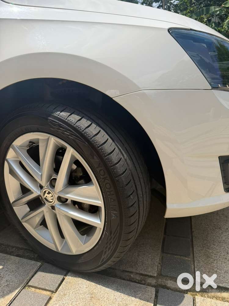 Skoda Rapid 2021 Style Petrol