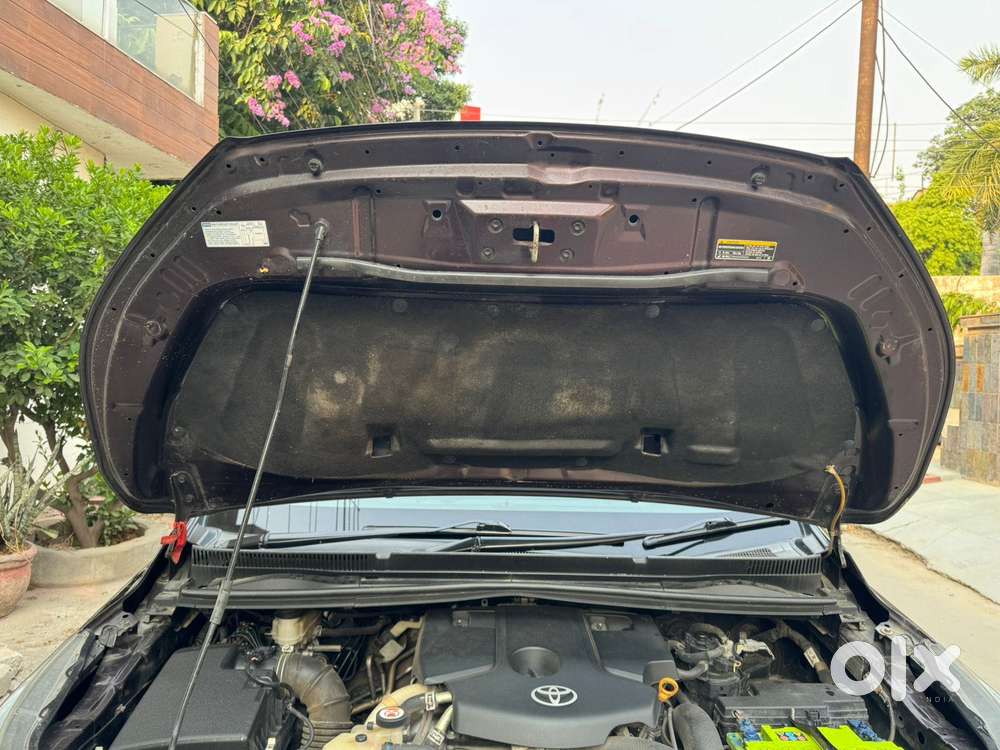 Toyota Innova Crysta 2.8 Z, 2018, Diesel