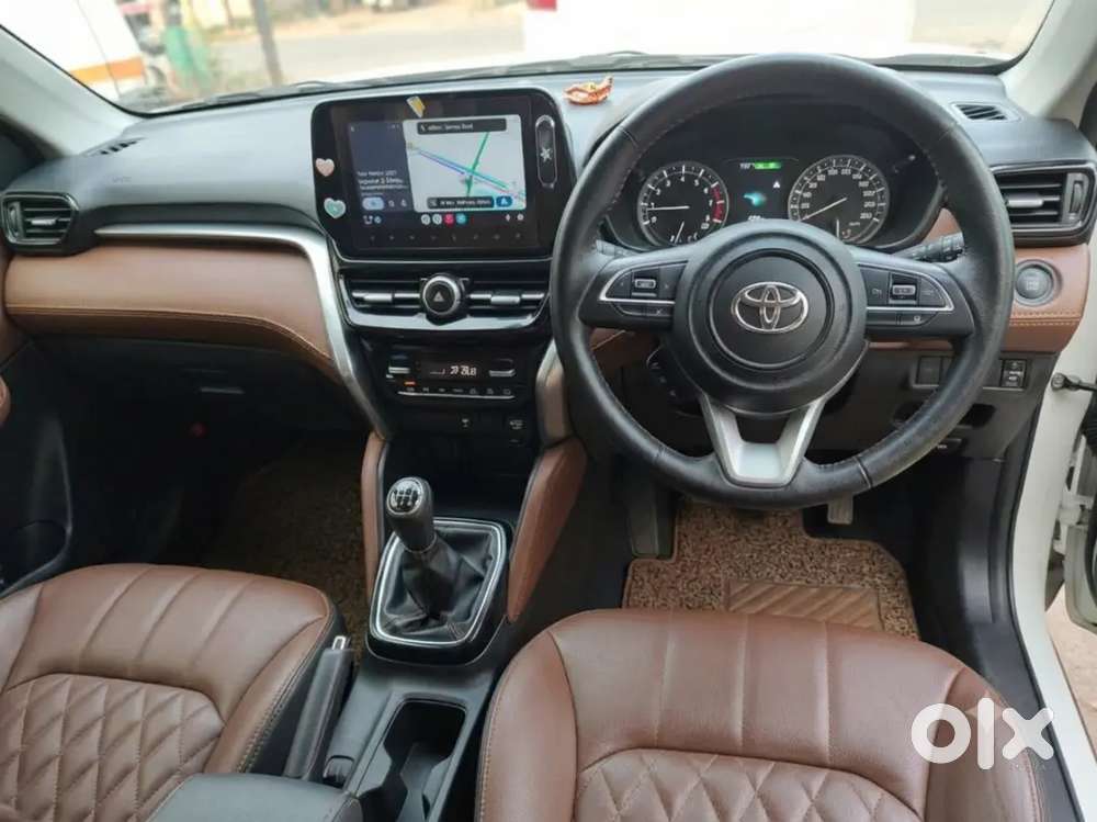 Toyota Urban Cruiser Hyryder 2025 Variant E-cng
