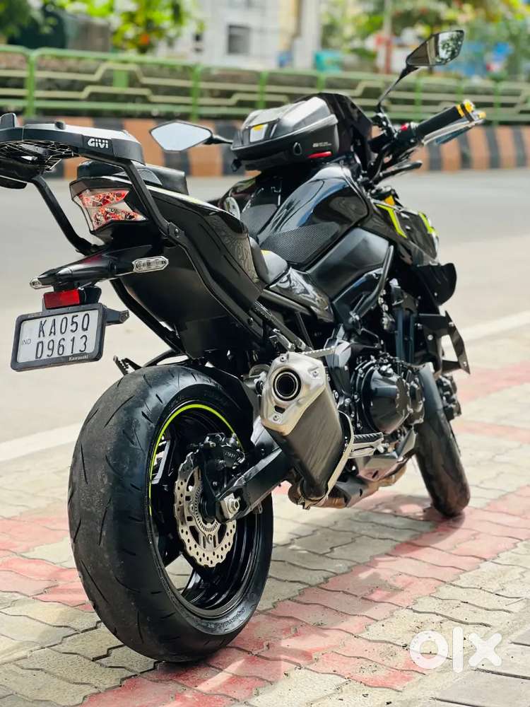 Kawasaki Z900 2024 - Motorcycles - 1819031590