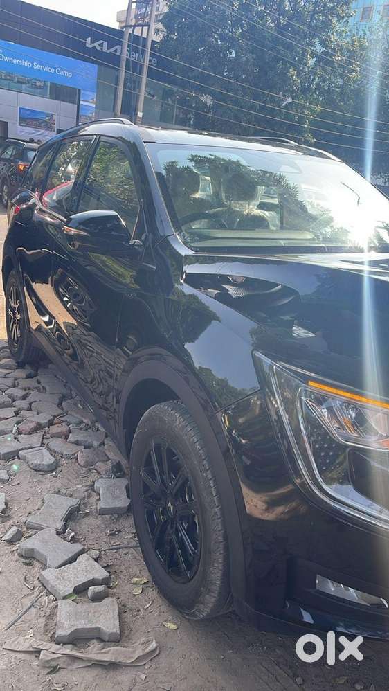 Mahindra Xuv700 Ax7l 2025 Reg Petrol