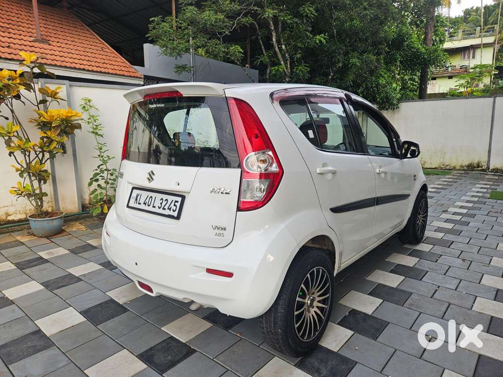 Maruti Suzuki Ritz 1.3 Vdi Abs, 2015, Diesel