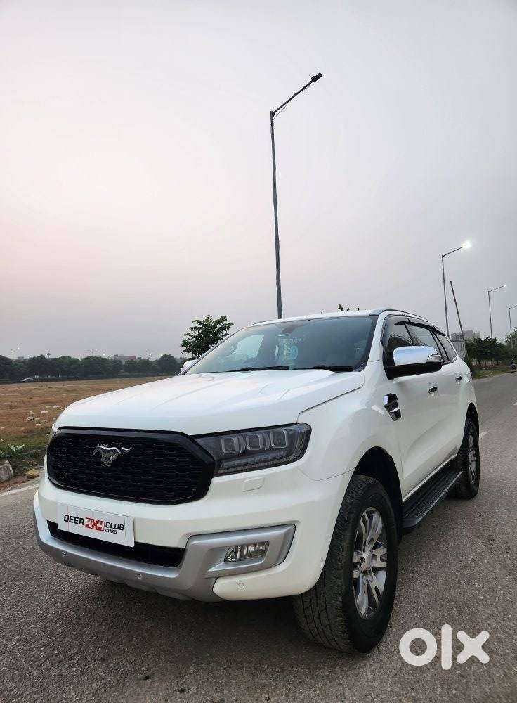 Ford Endeavour 3.2 Titanium At 4x4, 2016, Diesel