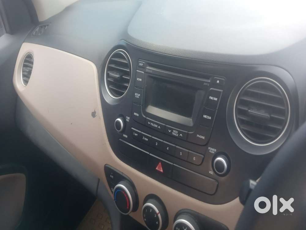 Hyundai Grand I10 1.2 Kappa Sportz, 2015, Petrol