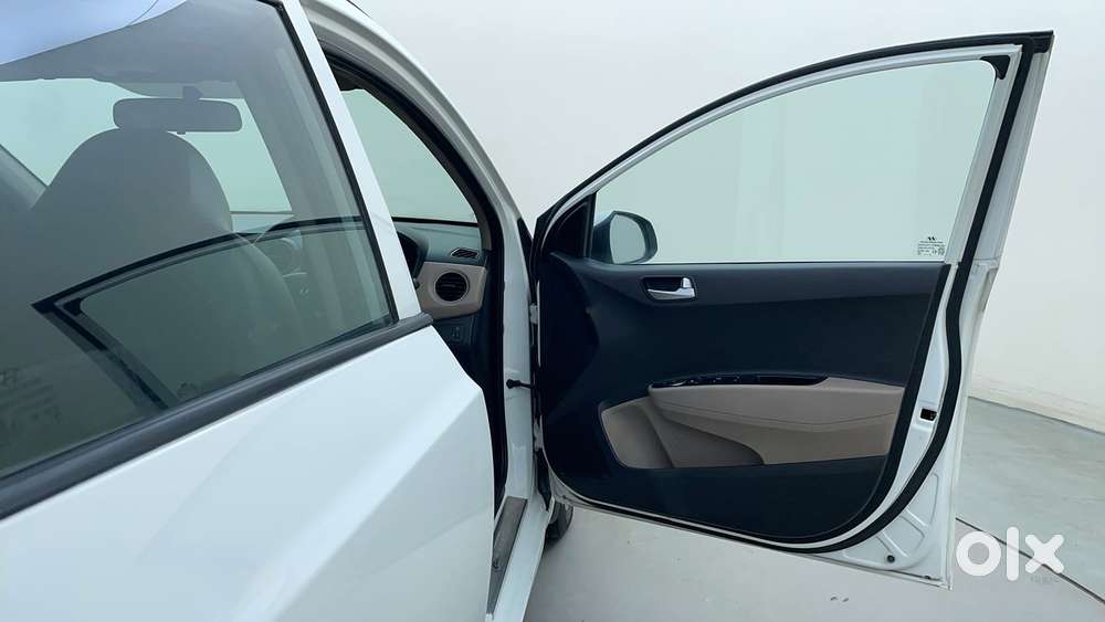 Hyundai Grand I10 [ ] 1.2 Kappa Vtvt Sportz At, 2018, Petrol