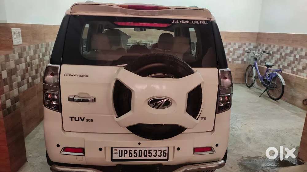 Mahindra Tuv 300 2020