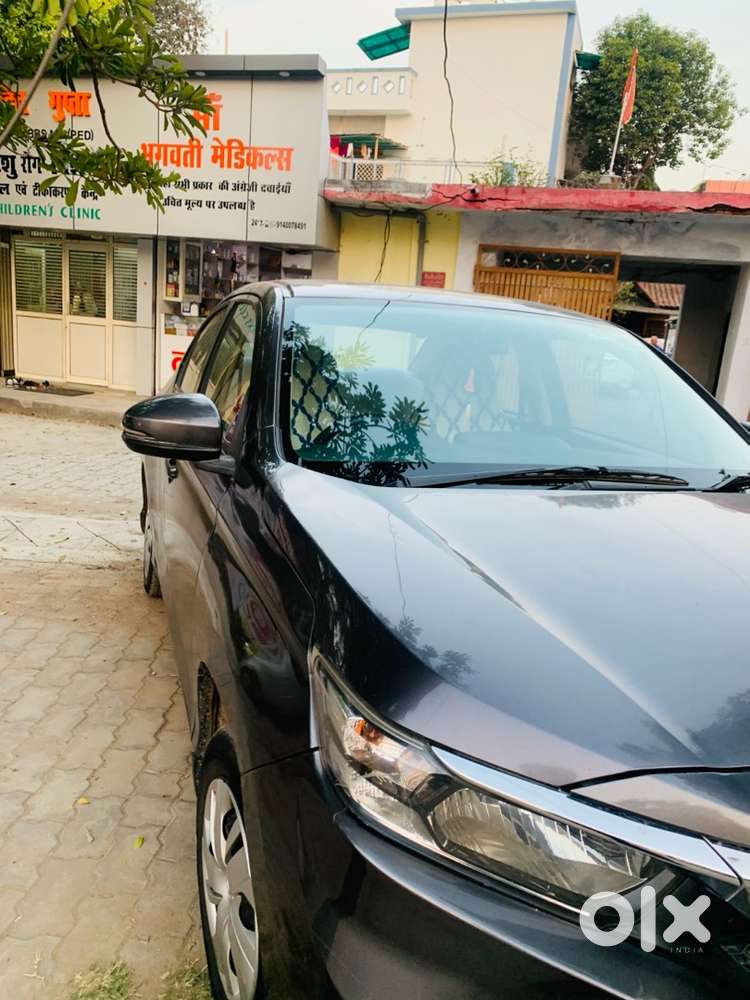 Honda Amaze 2019 Petrol Well Maintained