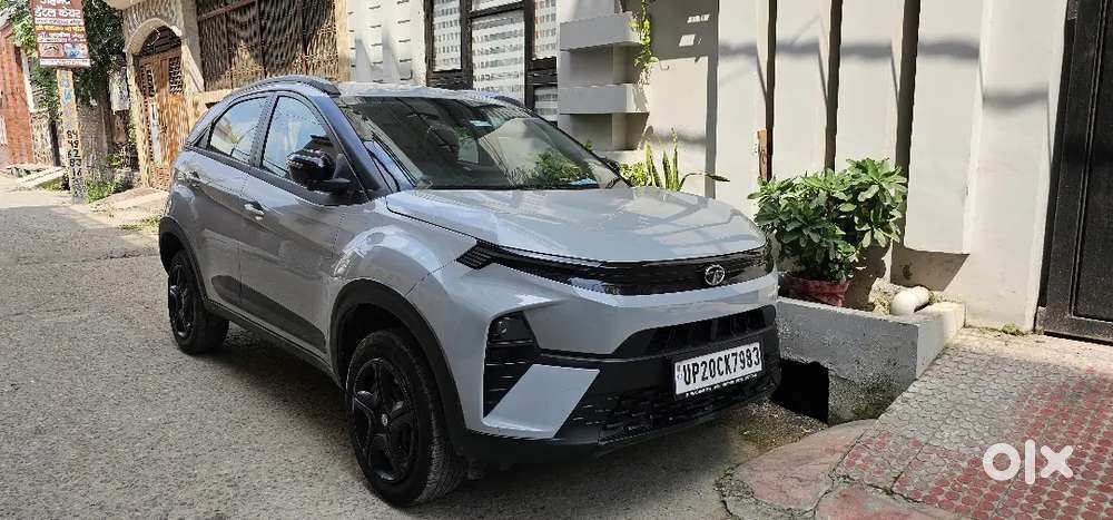 Tata Nexon 2023 Sunroof Model