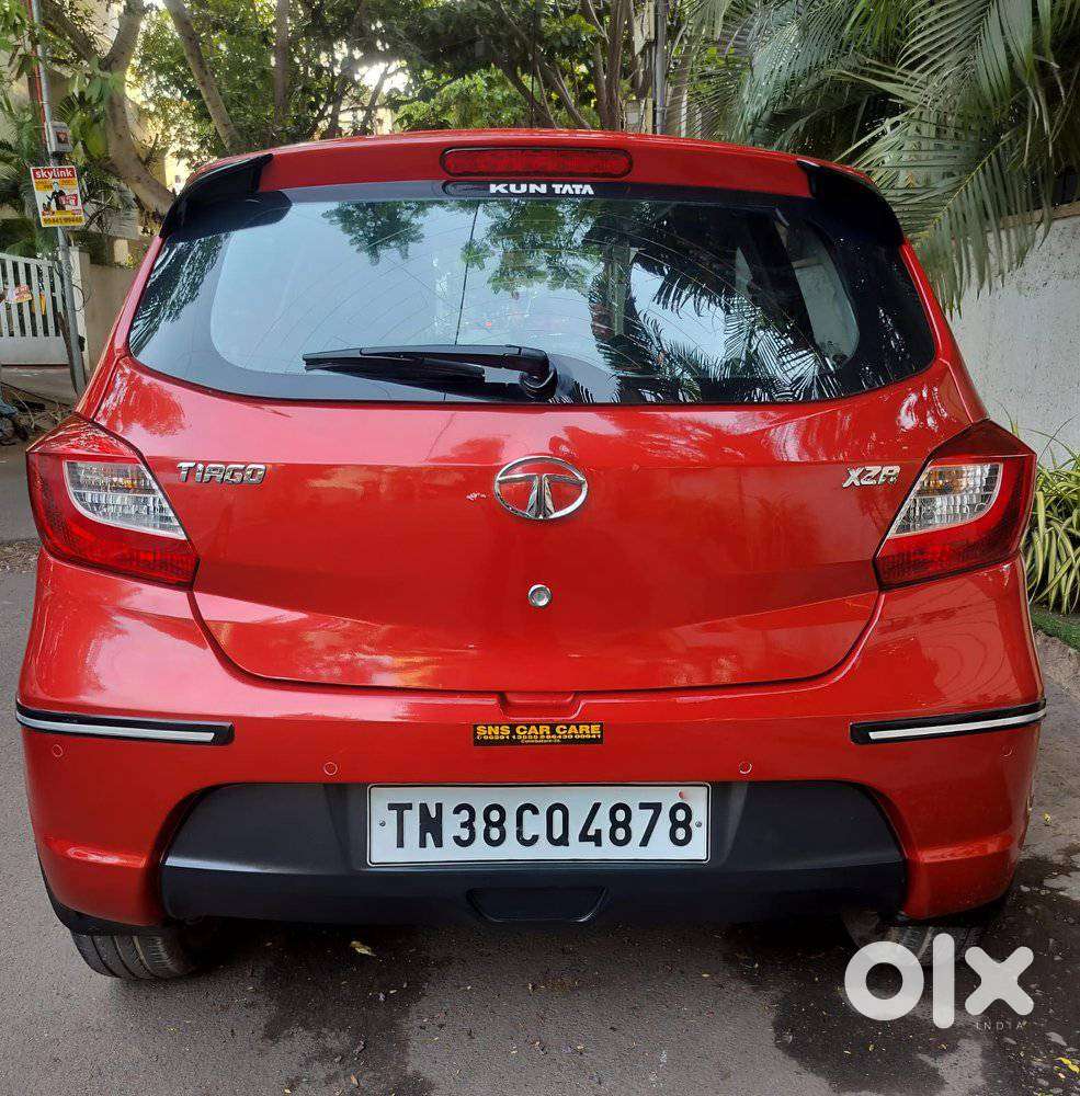 Tata Tiago 1.2 Revotron Xza, 2018, Petrol