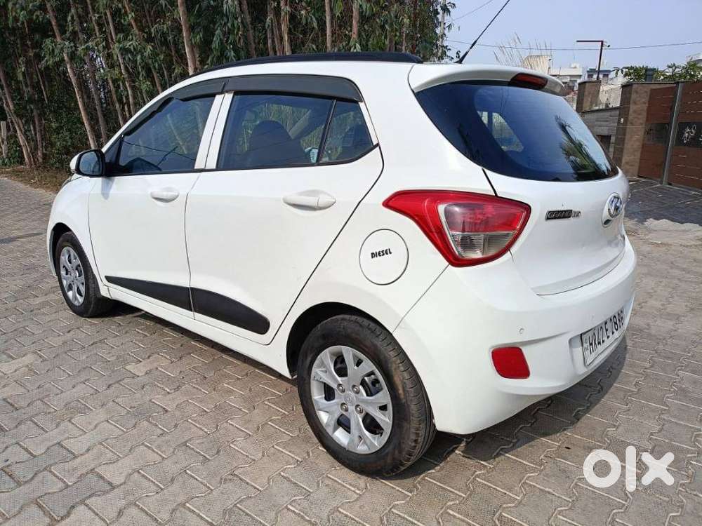 Hyundai Grand I10 1.2 Crdi Sportz Option, 2016, Diesel