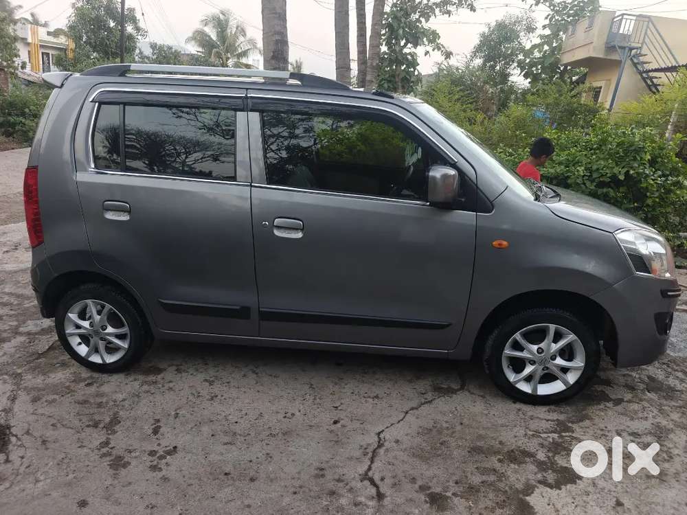 Maruti Suzuki Wagon R 1.0 2017 Petrol Well Maintained