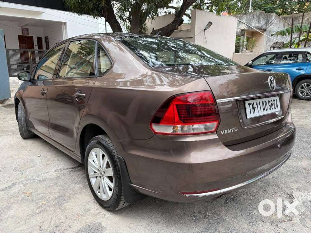 Volkswagen Vento 1.2 Tsi Highline Plus At, 2018, Petrol