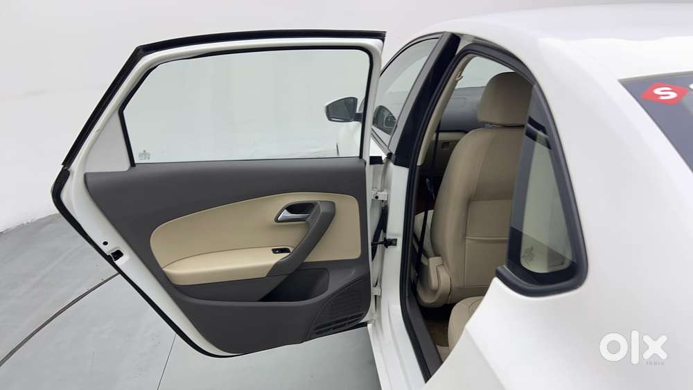 Volkswagen Vento 2013-2015 1.2 Tsi Highline At, 2016, Petrol