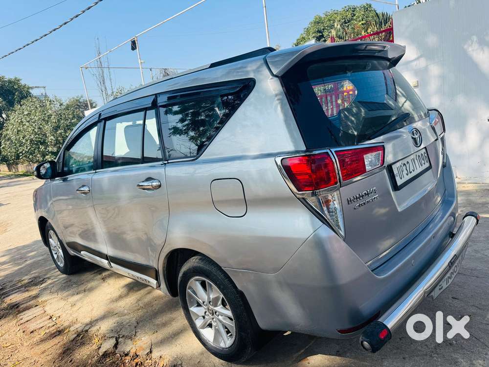 Toyota Innova Crysta 2.4 G Mt 7 Str, 2018, Diesel