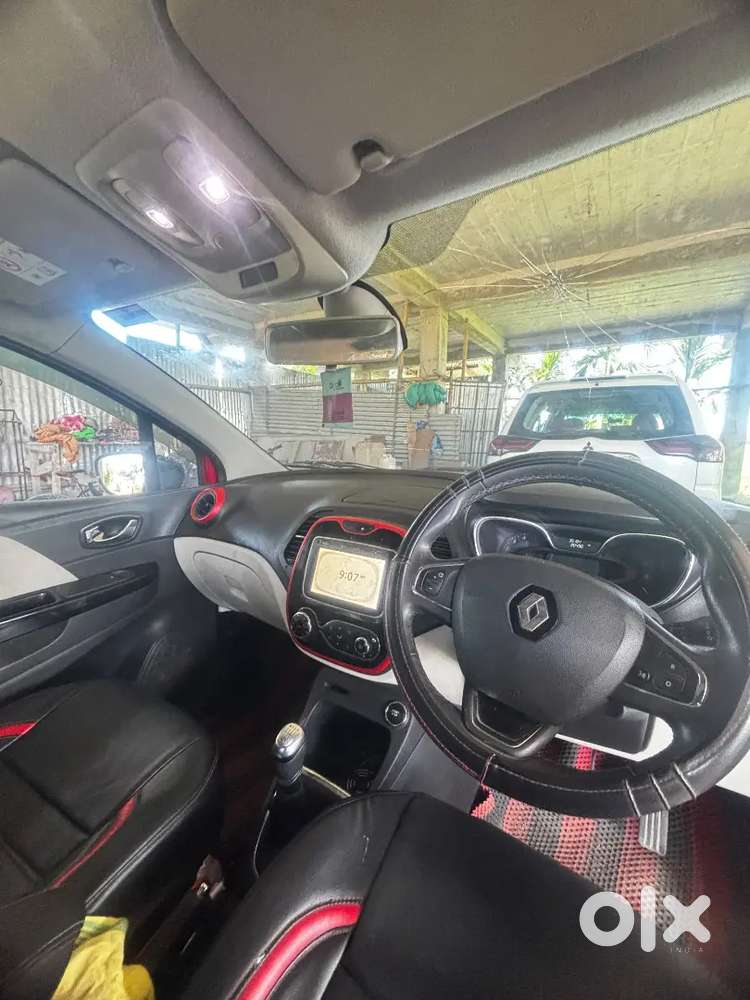 Renault Captur 2020 Diesel Well Maintained
30000 Km Running