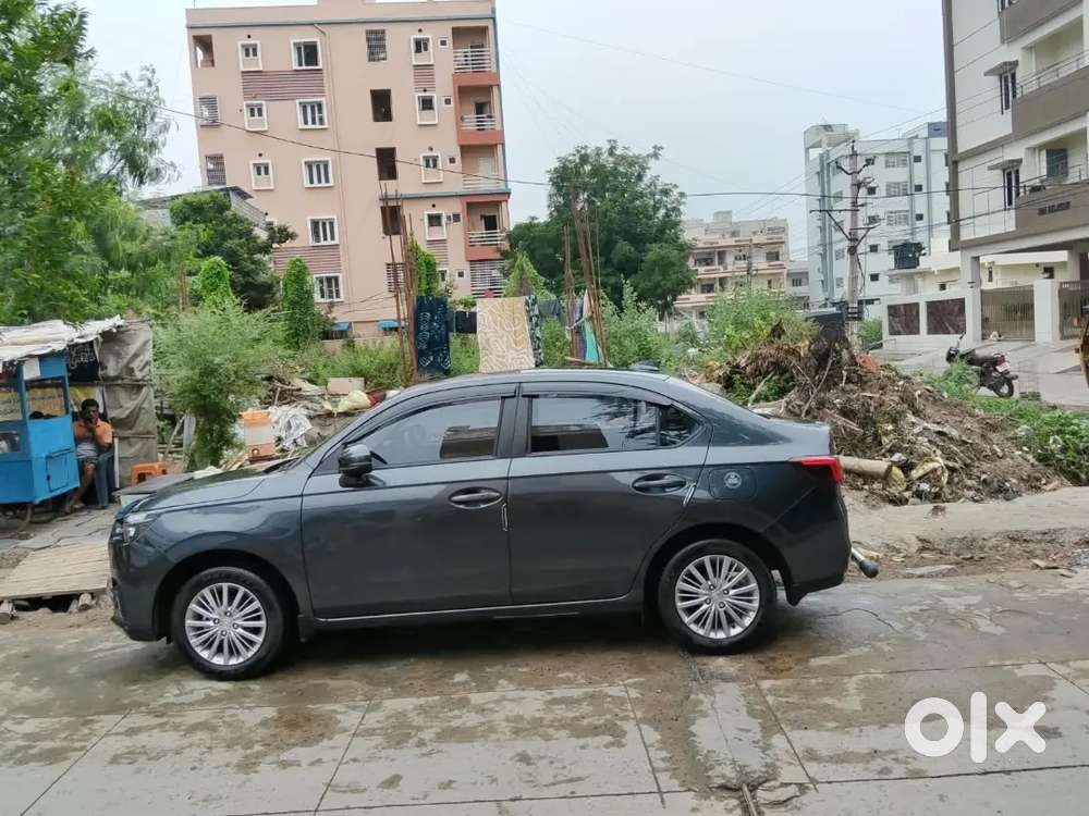 Honda Amaze 1.2 Petrol 2026