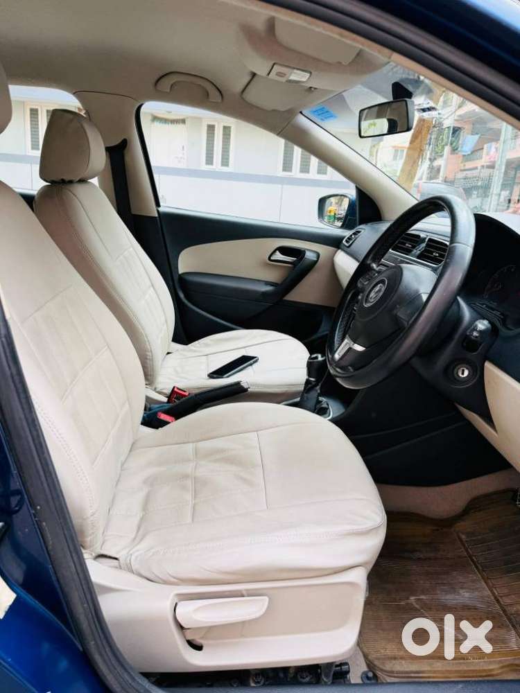 Volkswagen Polo Petrol Highline 1.2l, 2013, Petrol