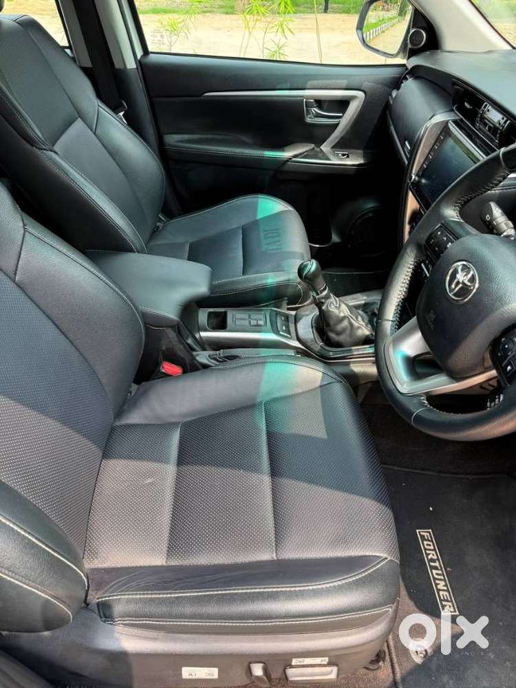 Toyota Fortuner 4x2 Mt 2.7 Petrol, 2025, Petrol