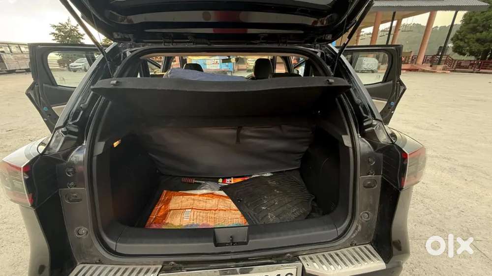 Nissan Magnite Tekna Plus 2024 Petrol 8000 Km Driven