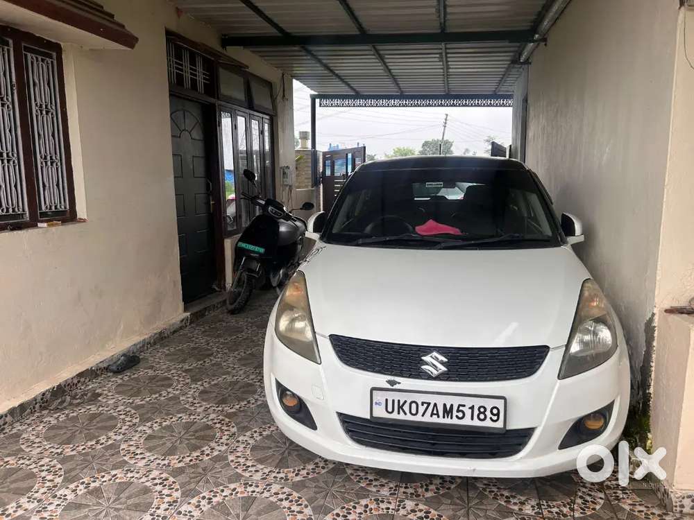 Maruti Suzuki Swift 2011 Manual Petrol