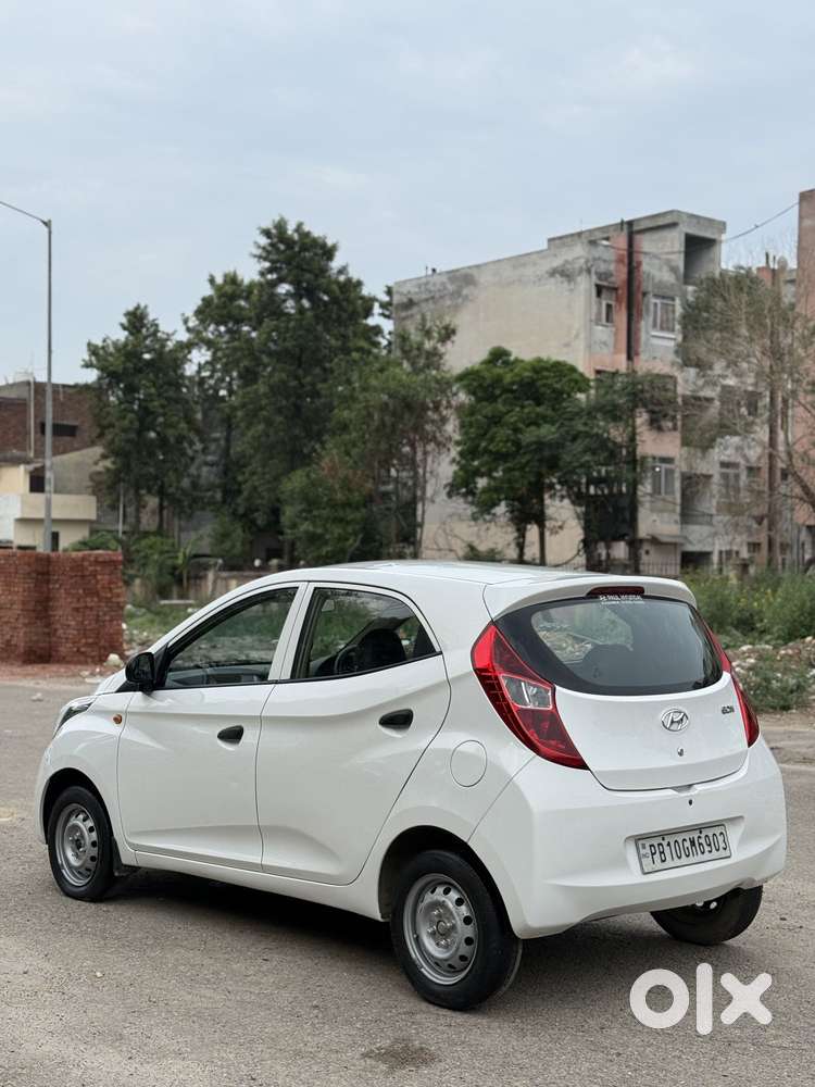 Hyundai Eon Era +, 2017, Petrol