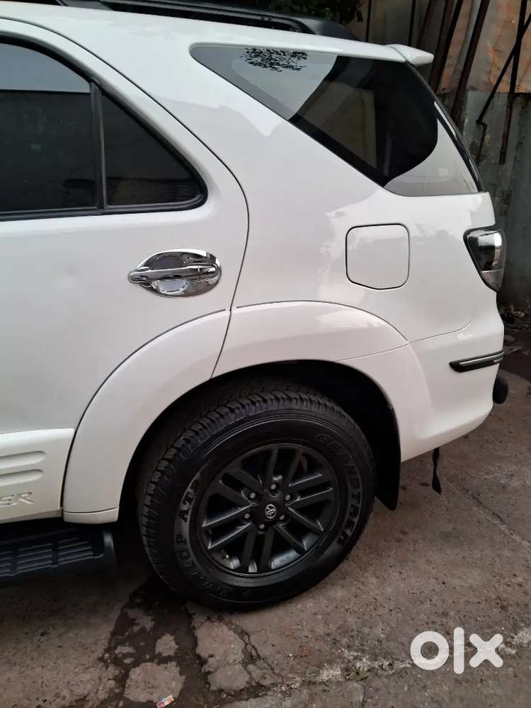 Toyota Fortuner 2016 Showroom Condition