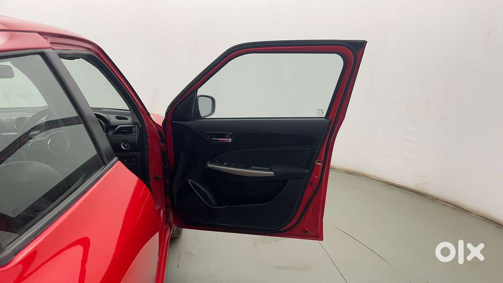 Maruti Suzuki Swift Zxi Plus, 2018, Petrol