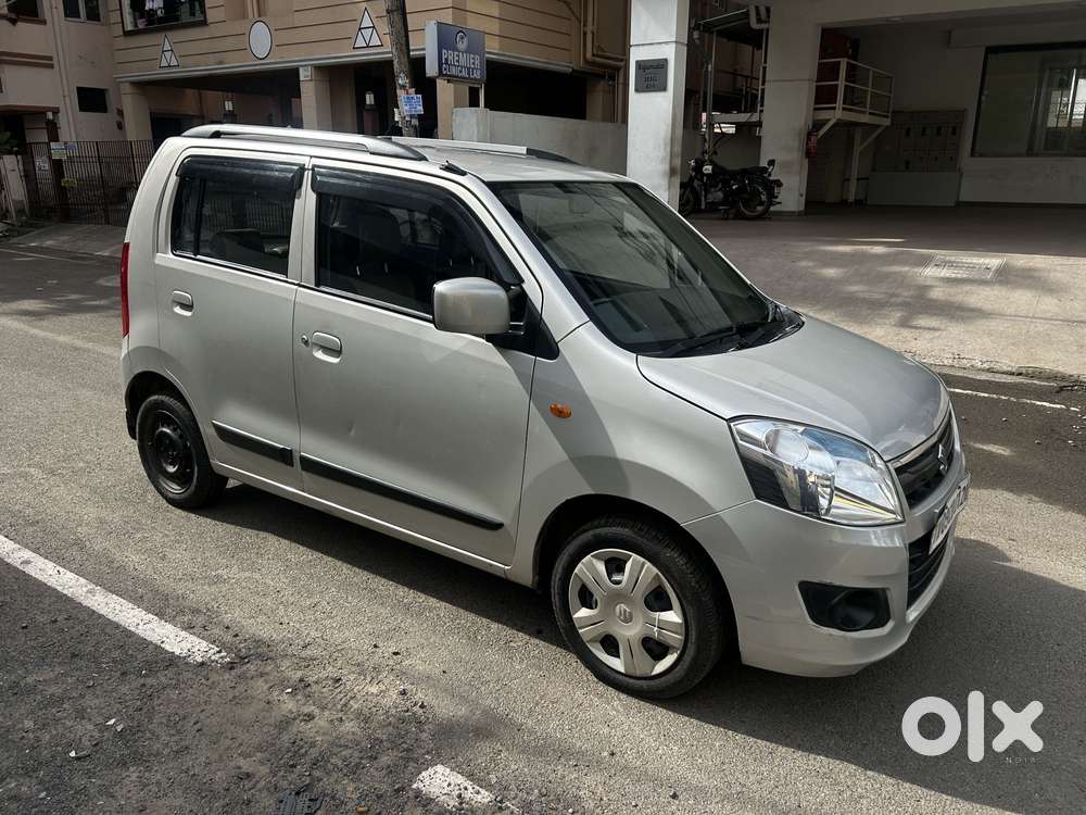 Maruti Suzuki Wagon R 1.0 Vxi Amt, 2016, Petrol