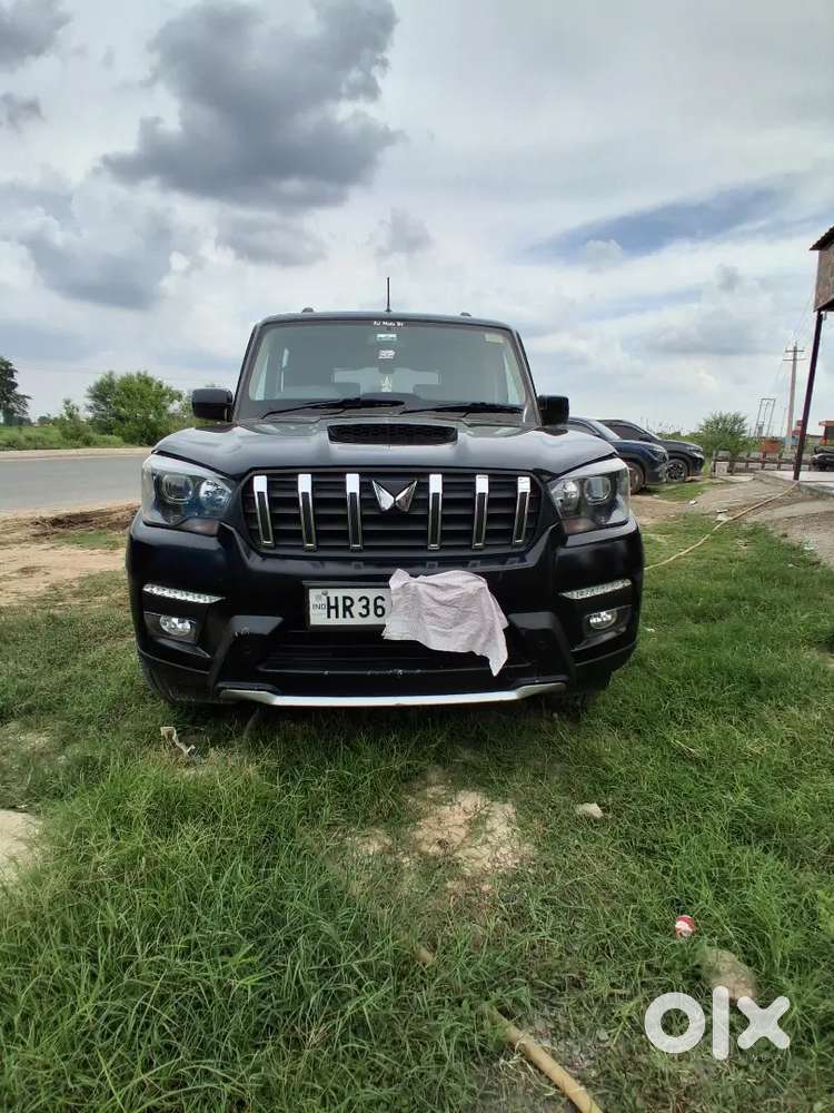 Mahindra Scorpio 2.2 S 2023