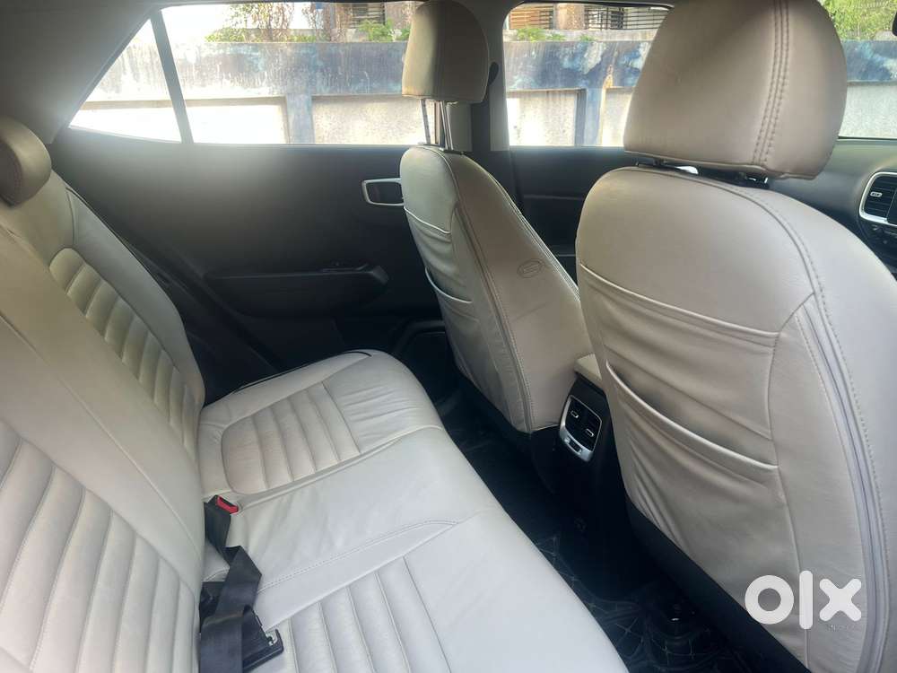 Hyundai Venue 1.0 Sx Turbo Dct, 2021, Petrol