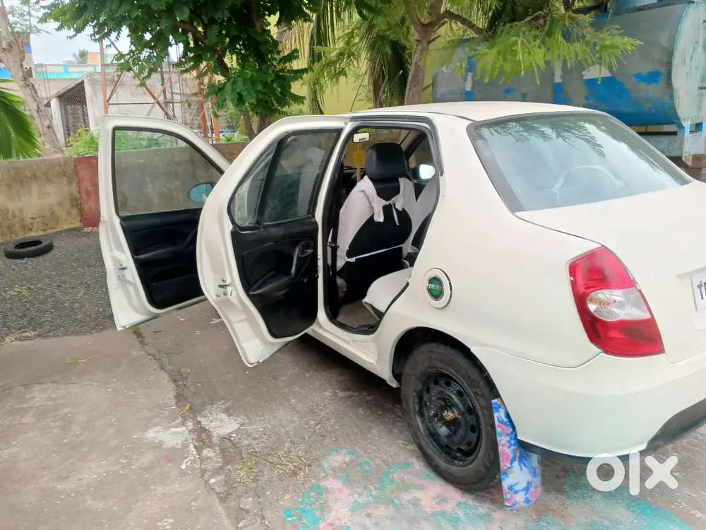 Tata Indigo V Series 2011 Cr4