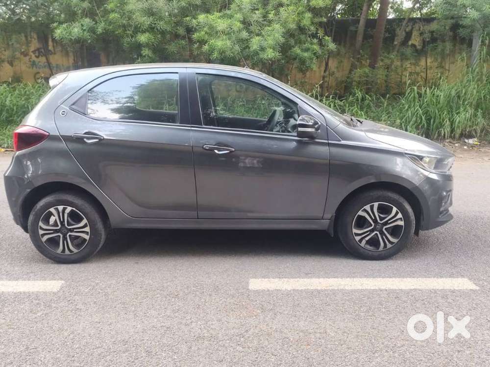 Tata Tiago Xt Icng, 2024, Cng & Hybrids