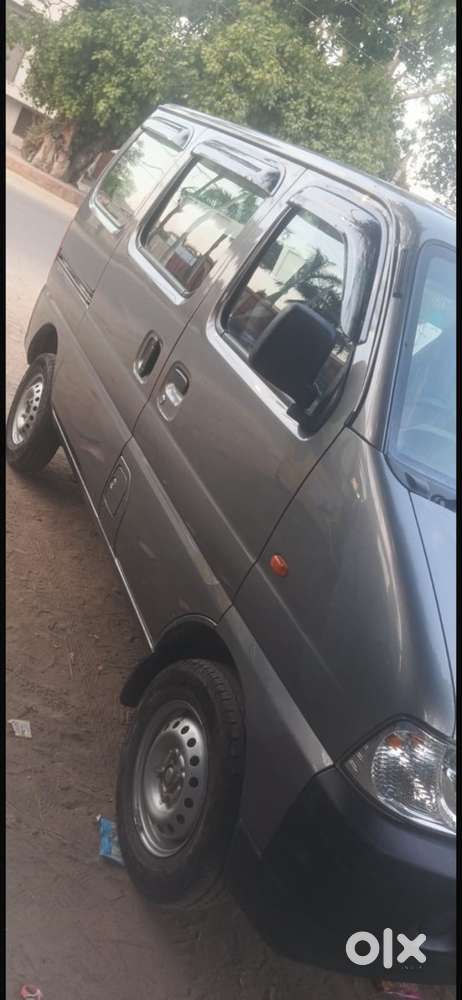 Maruti Suzuki Eeco Cng & Hybrids 28000 Km Driven