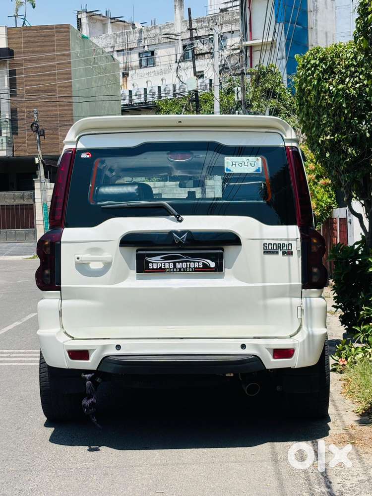 Mahindra Scorpio Classic 2.2 S 11 Mt 7 Str, 2023, Diesel