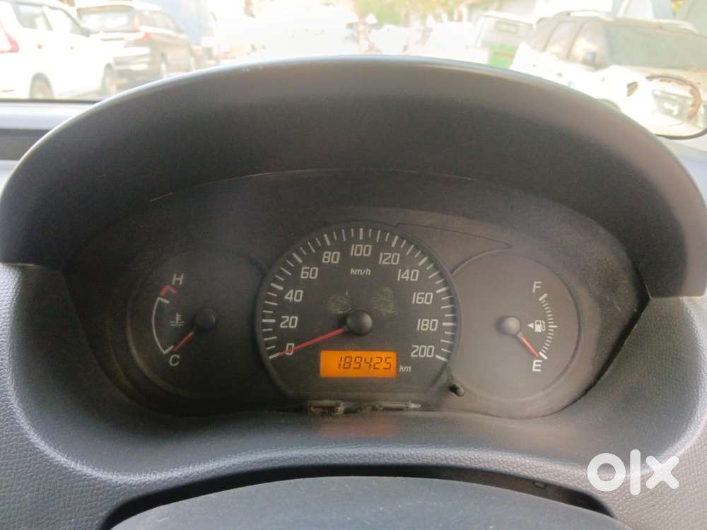 Maruti Suzuki Swift Dzire Tour Ldi, 2016, Diesel