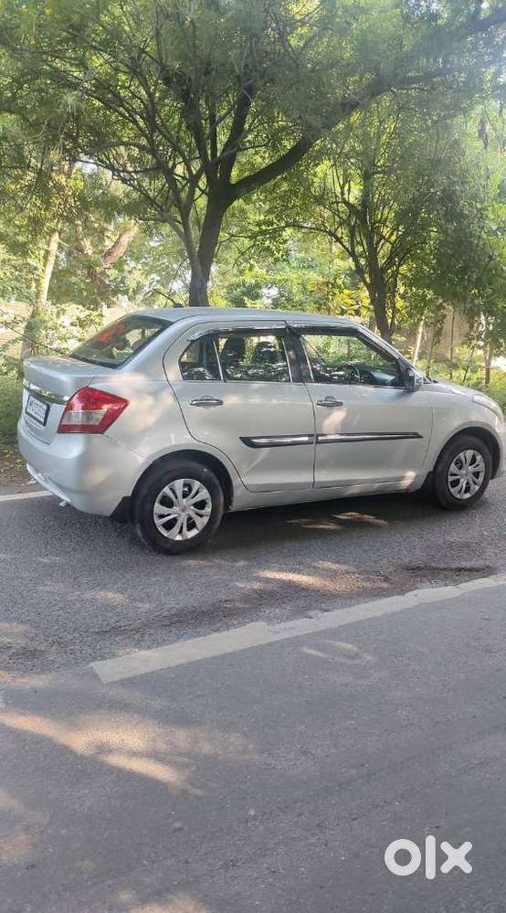 Maruti Suzuki Swift Dzire Amt Vxi, 2013, Cng & Hybrids