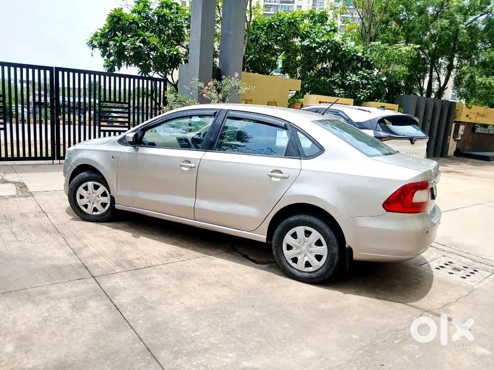 Skoda Rapid Elegance Tdi 2014 Diesel Manual