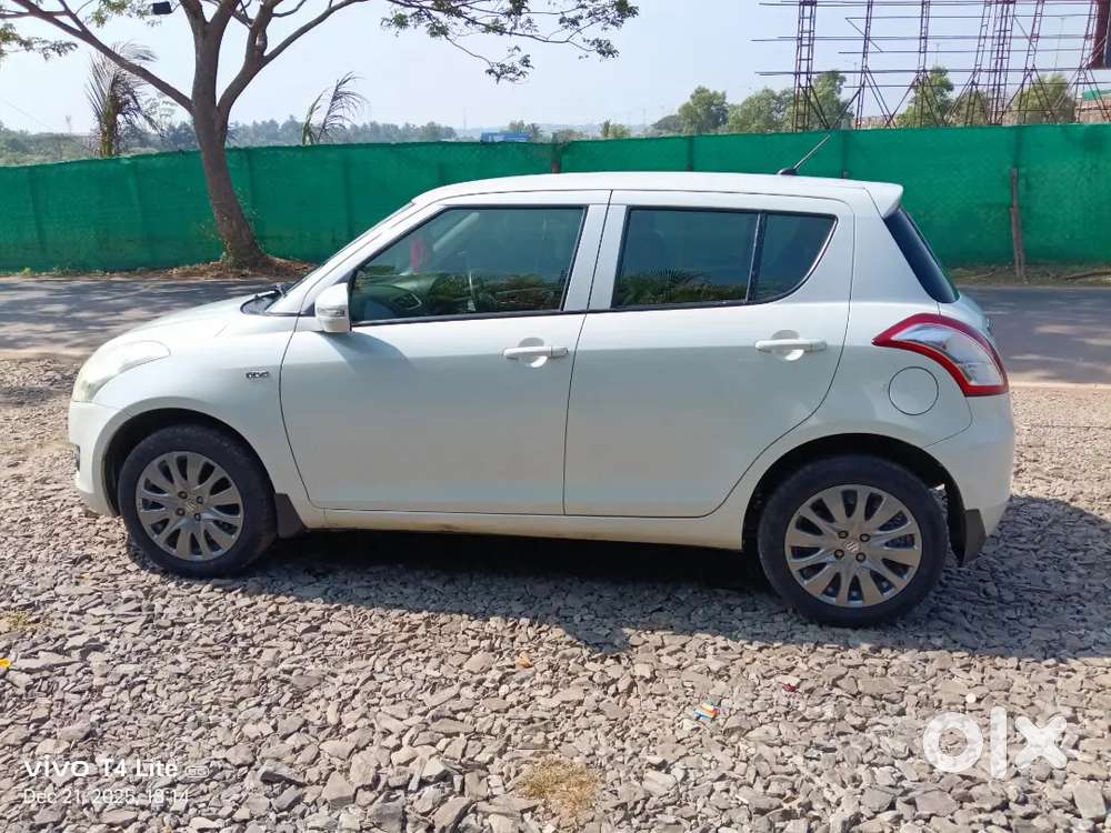 Maruti Suzuki Swift 2013 Diesel 54000 Km Driven