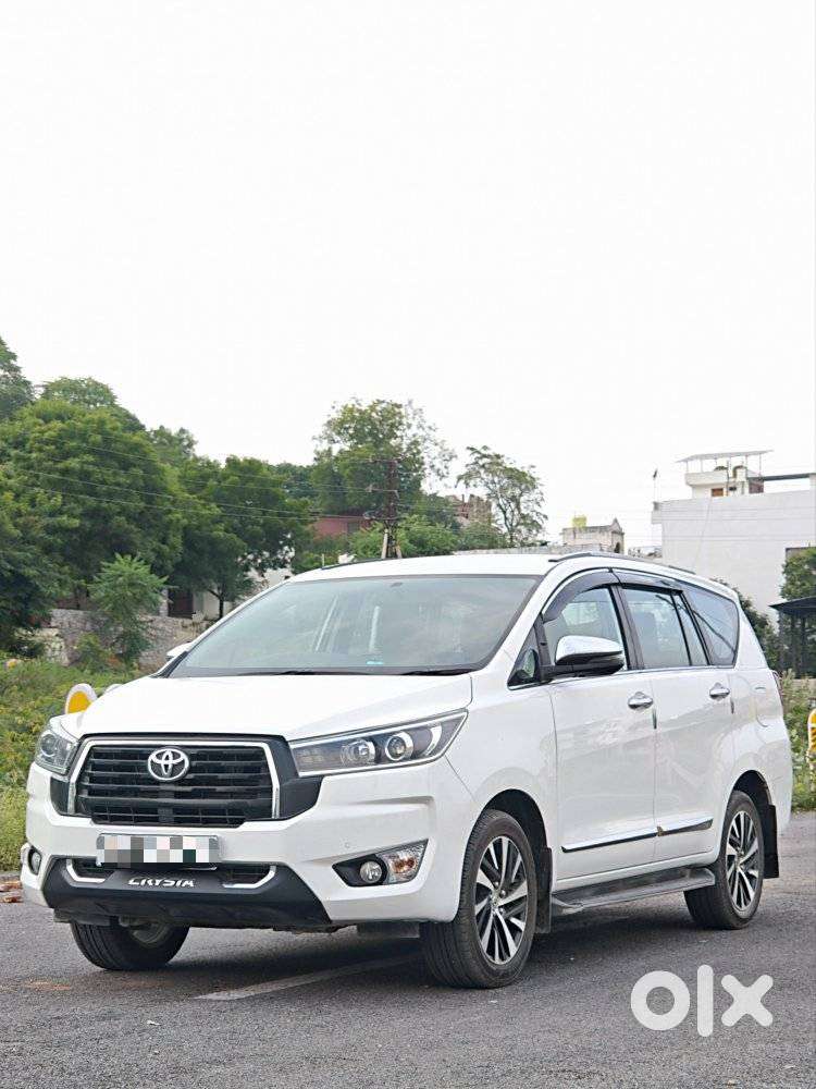 Toyota Innova Crysta 2.4 Z 7 Str, 2024, Diesel