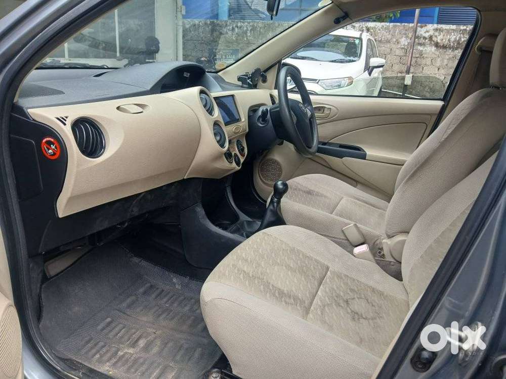 Toyota Etios Liva G Xclusive Edition, 2016, Petrol
