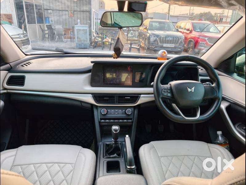 Mahindra Xuv700 2.2 Ax 3 Diesel At 5 Str, 2022, Diesel