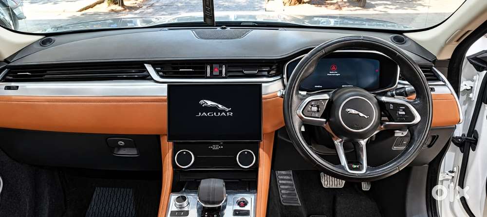 Jaguar F-pace 2.0 R Dynamic S, 2021, Petrol