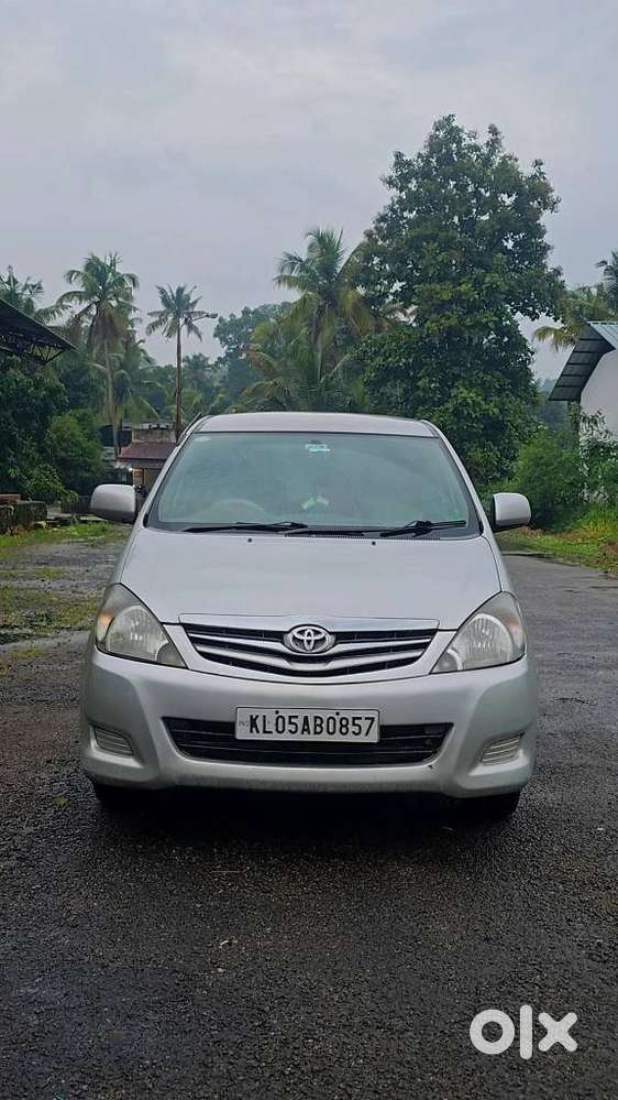 Toyota Innova 2.5 G (diesel) 7 Seater, 2010, Diesel