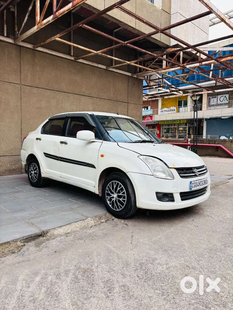 Maruti Suzuki Swift Dzire 2011 Diesel 90000 Km Driven