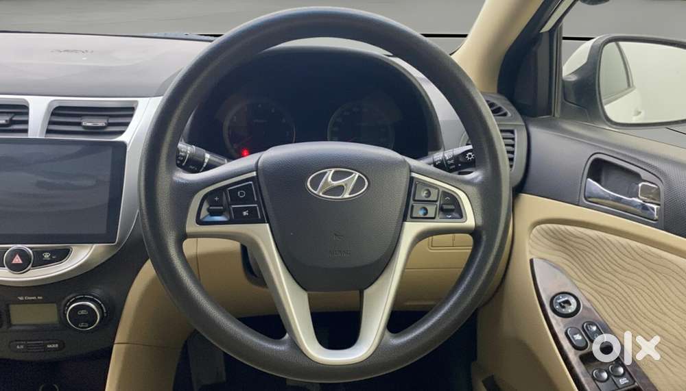 Hyundai Verna 1.6 Ex Vtvt, 2013, Petrol
