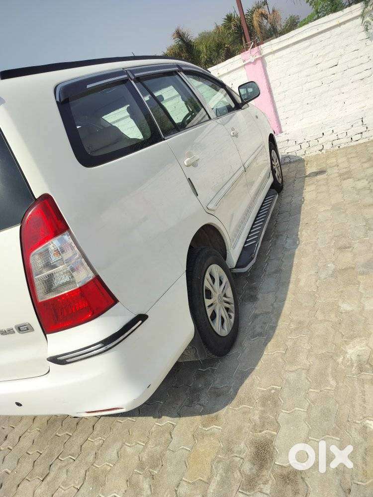 Toyota Innova 2.5 Z Diesel 7 Seater, 2013, Diesel