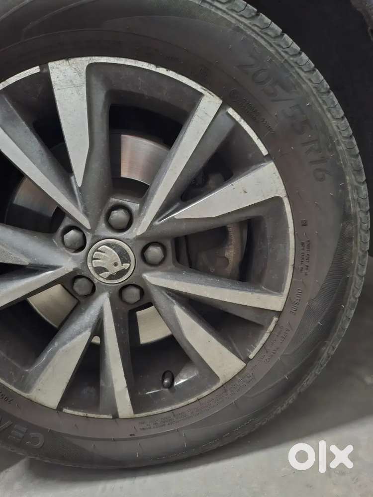 Skoda Slavia Style 2023 Petrol Automatic