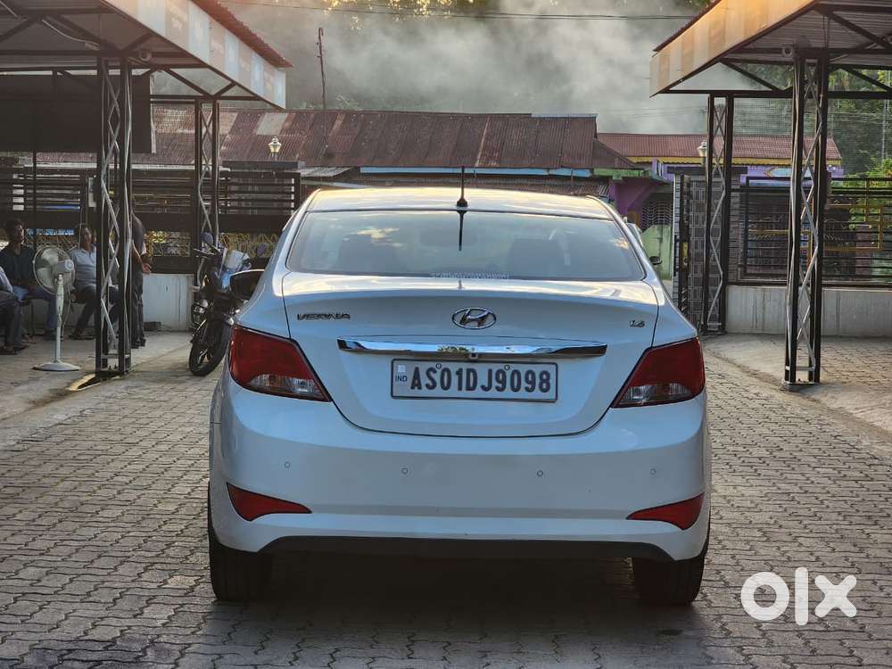 Hyundai Verna 1.6 S (o) Vtvt, 2017, Petrol