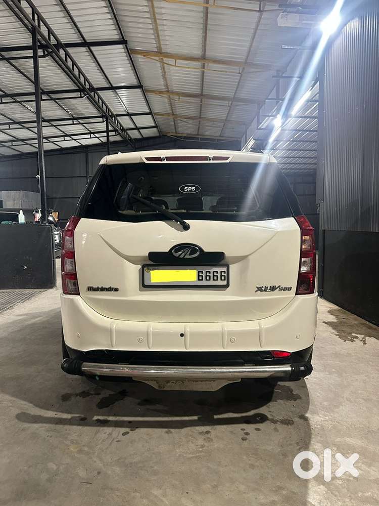 2012 Mahindra Xuv500 W8 &ndash; 2nd Owner | 1,23,000 Kms | Manual