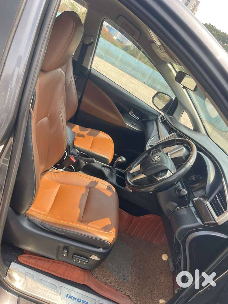 Toyota Innova Crysta 2.8z Automatic, 2017, Diesel